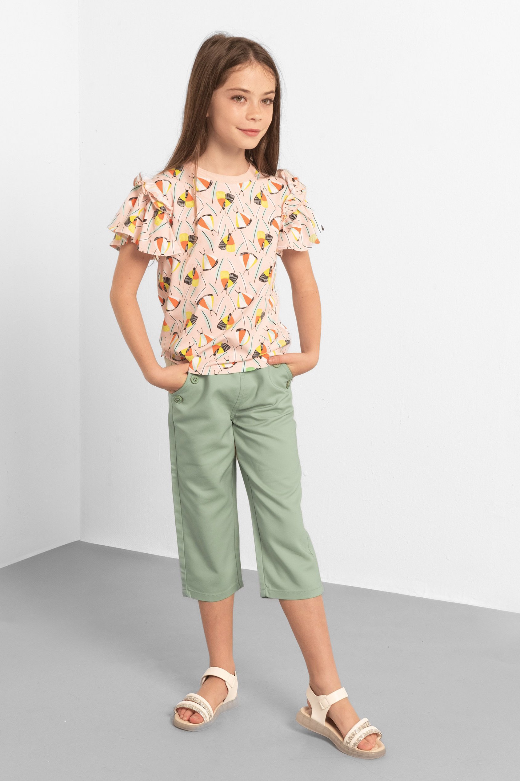 Girls Trouser With Button Details(2/3yrs-8/9yrs)
