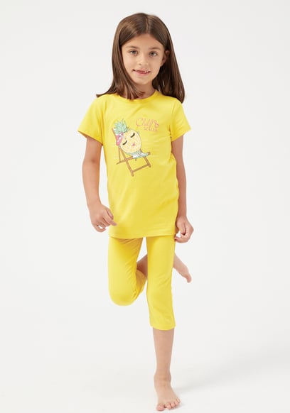 Chill Pineapple Print T-Shirt & Cropped Legging Set
