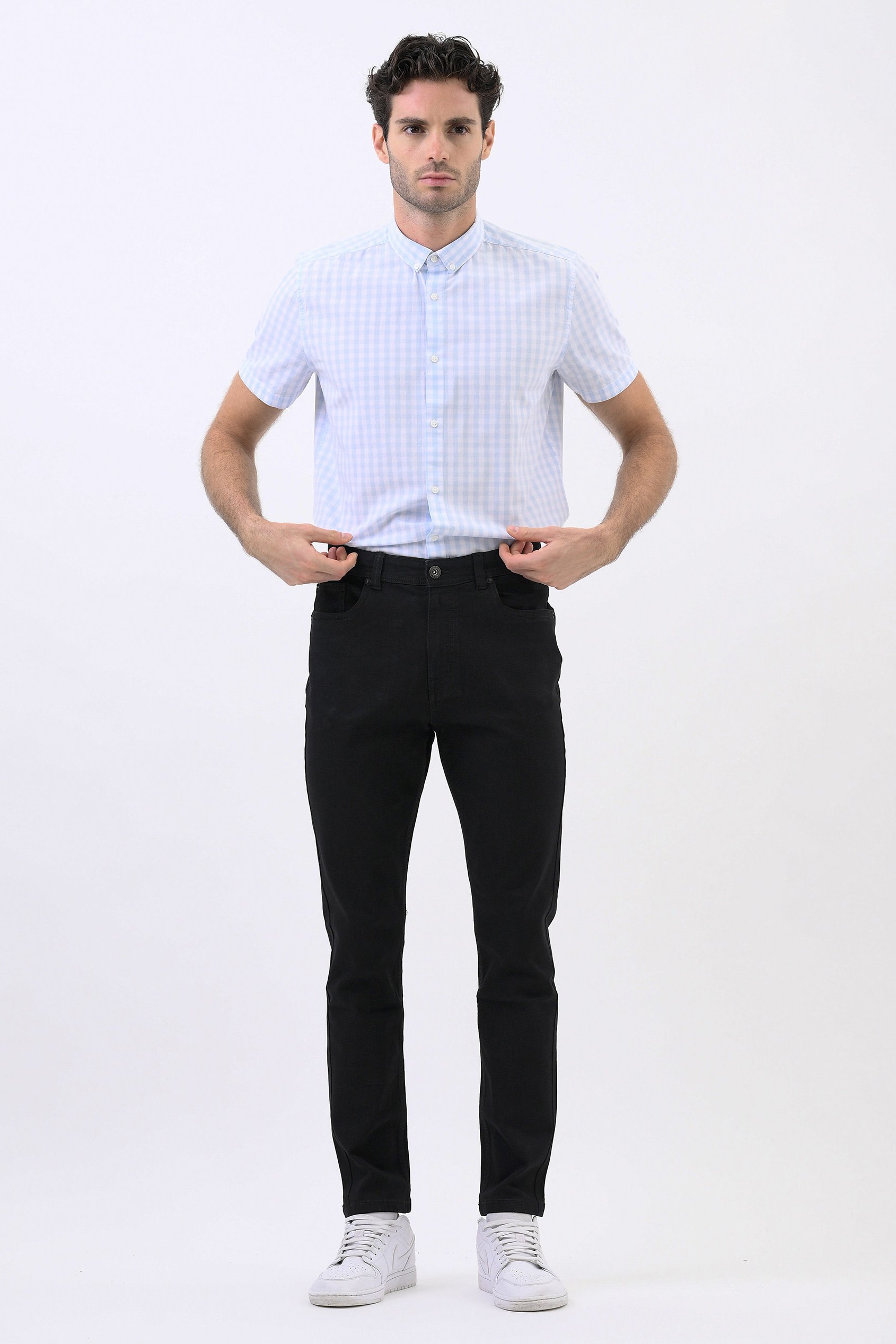 Essential Black Super Stretch Jeans