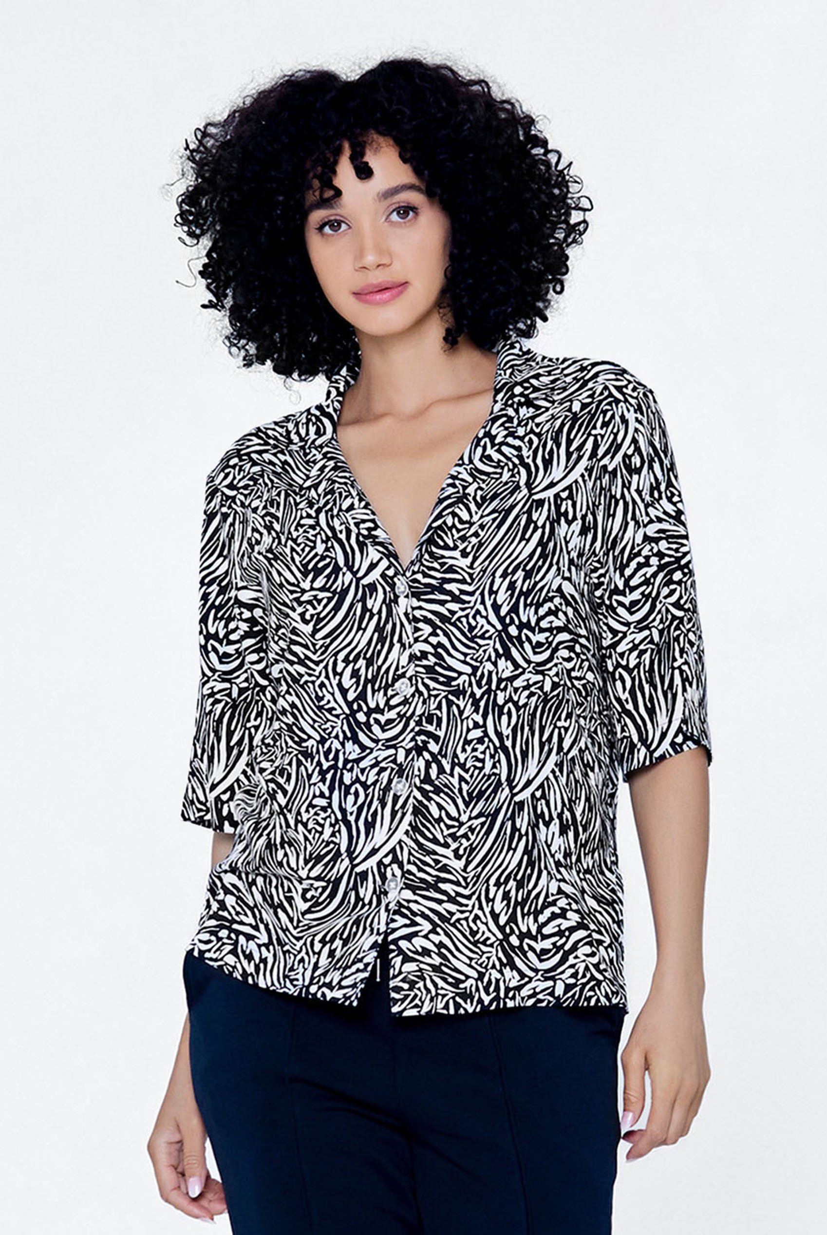 Enorsia Women's Black Animal Print Relaxed Shirt - Uk 12
