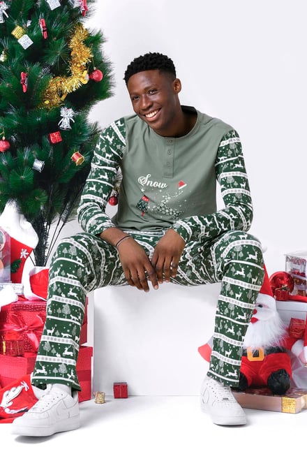 Mens Fair Isle Reindeer Print T-shirt