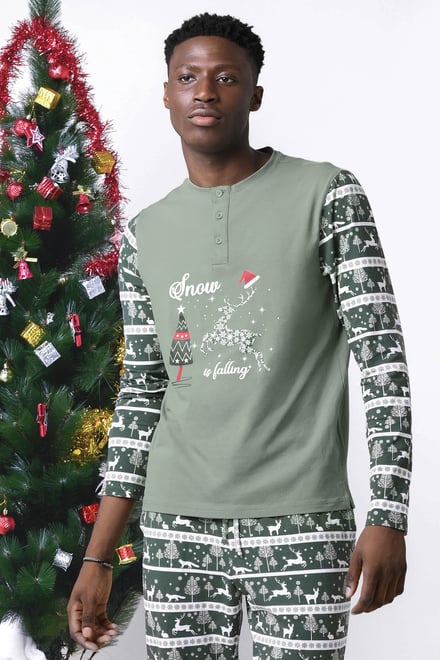 Mens Fair Isle Reindeer Print T-shirt