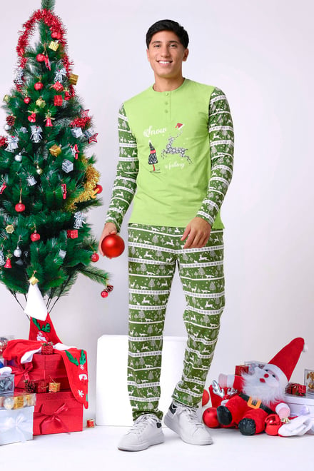 Mens Fair Isle Reindeer Print T-shirt