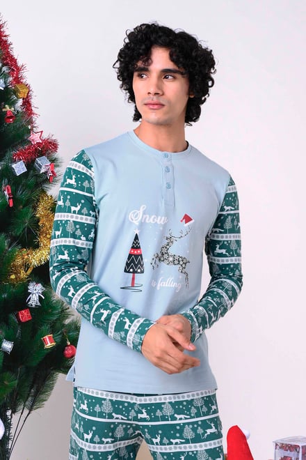 Mens Fair Isle Reindeer Print T-shirt