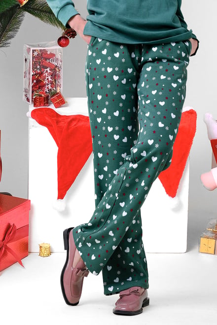 Women's Snow Heart Printed Pyjamas