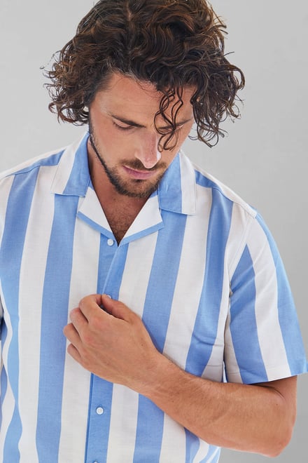 Revere Collar Short Sleeves Shirt