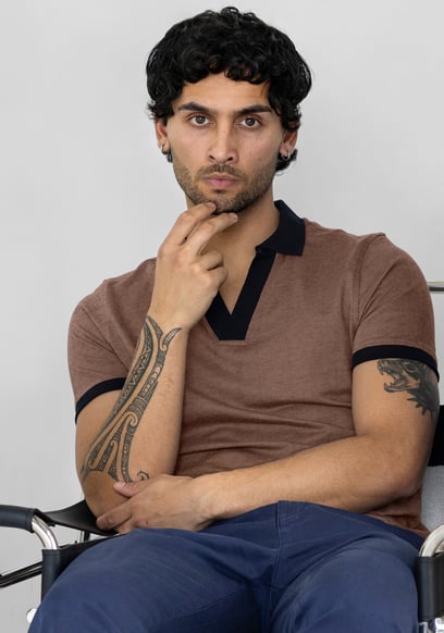 Contrast V-Neck Collar Cotton Polo Shirt