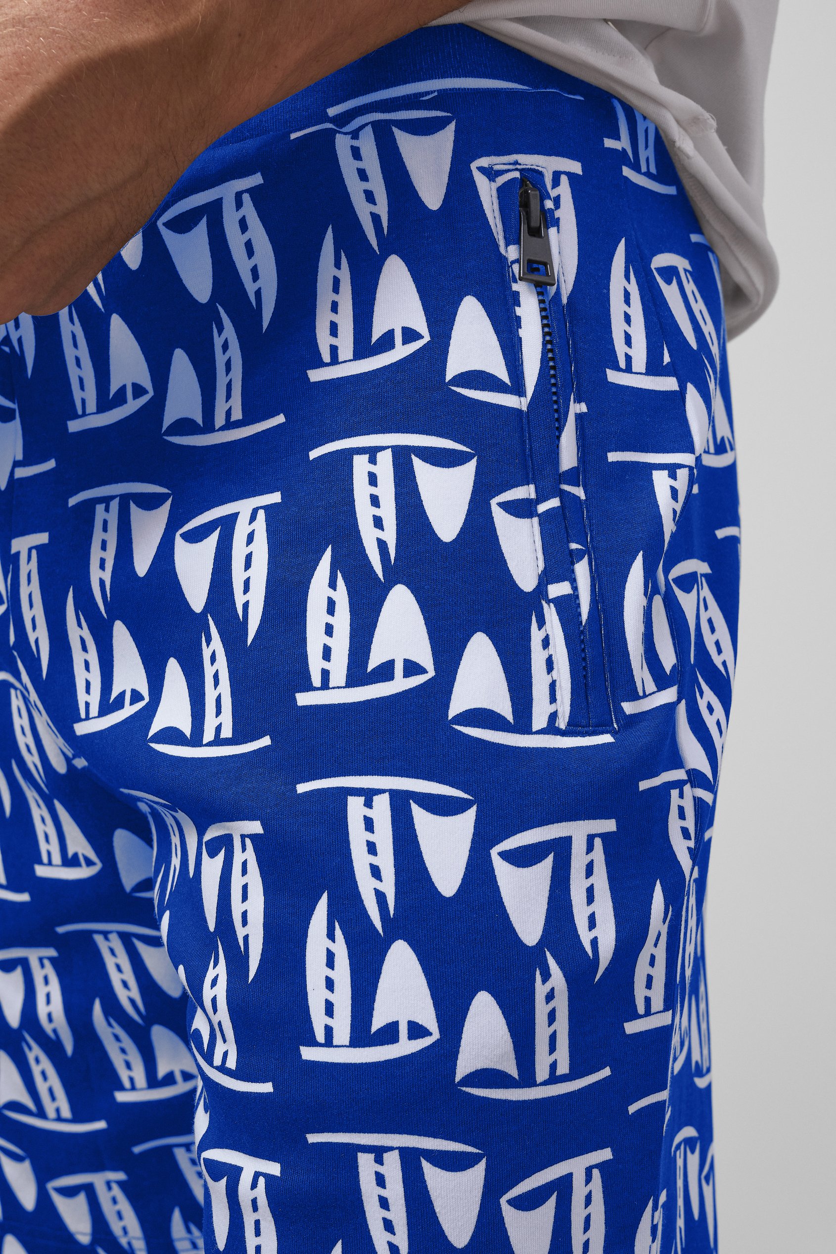 Men's Regular Fit Holiday Jersey Shorts | Enorsia