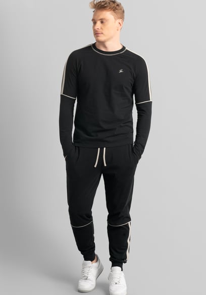 Stretch Jersey Long Sleeve Tee And Jogger Set