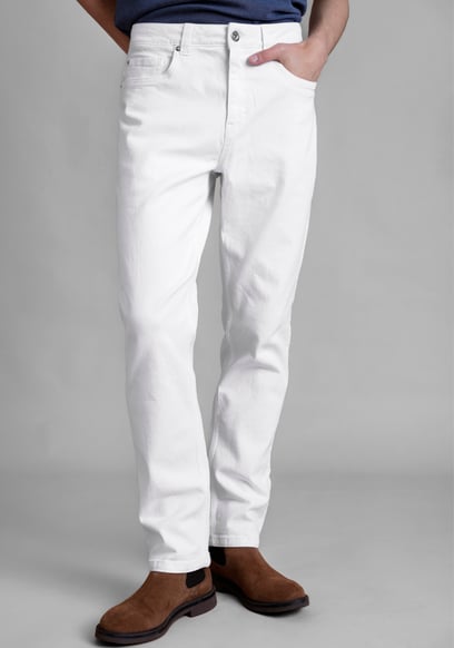 Slim Fit Essential Stretch White Jeans