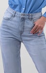 Womens Straight Fit Ripped Jeans