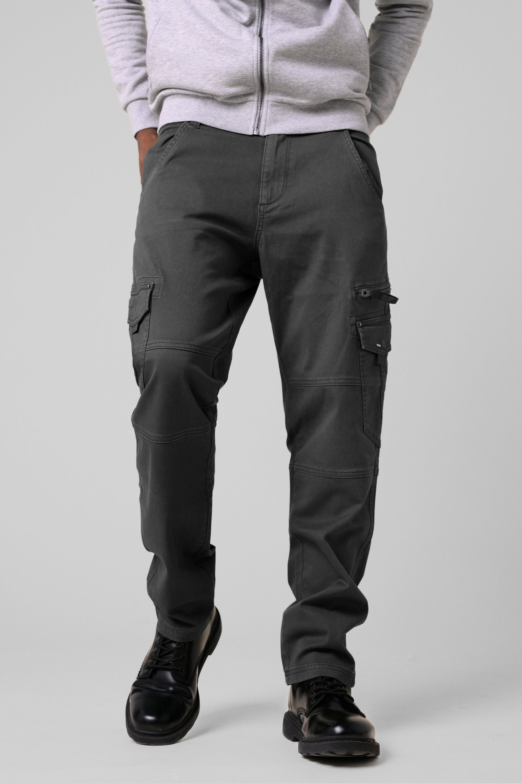 Enorsia Men's Black Utility Cargo Trouser - Uk 32