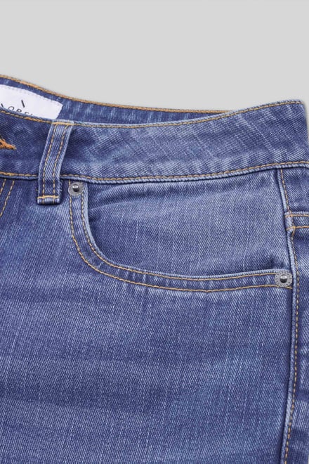 Womens Mom Fit Raw Edge Jeans
