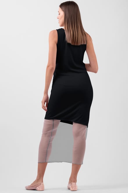 Chic Slim-Fit Dress with Mesh Detail