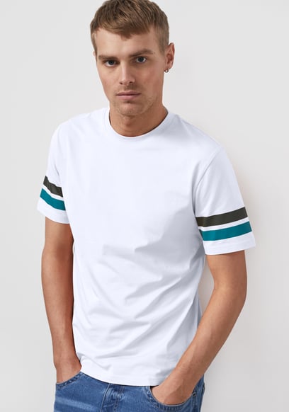 Printed Sleeve T-Shirt