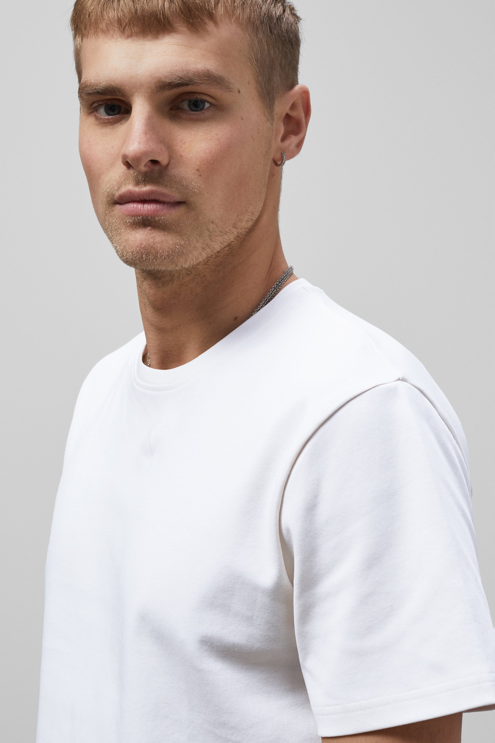 Essential Regular Fit Crew Neck T-shirt