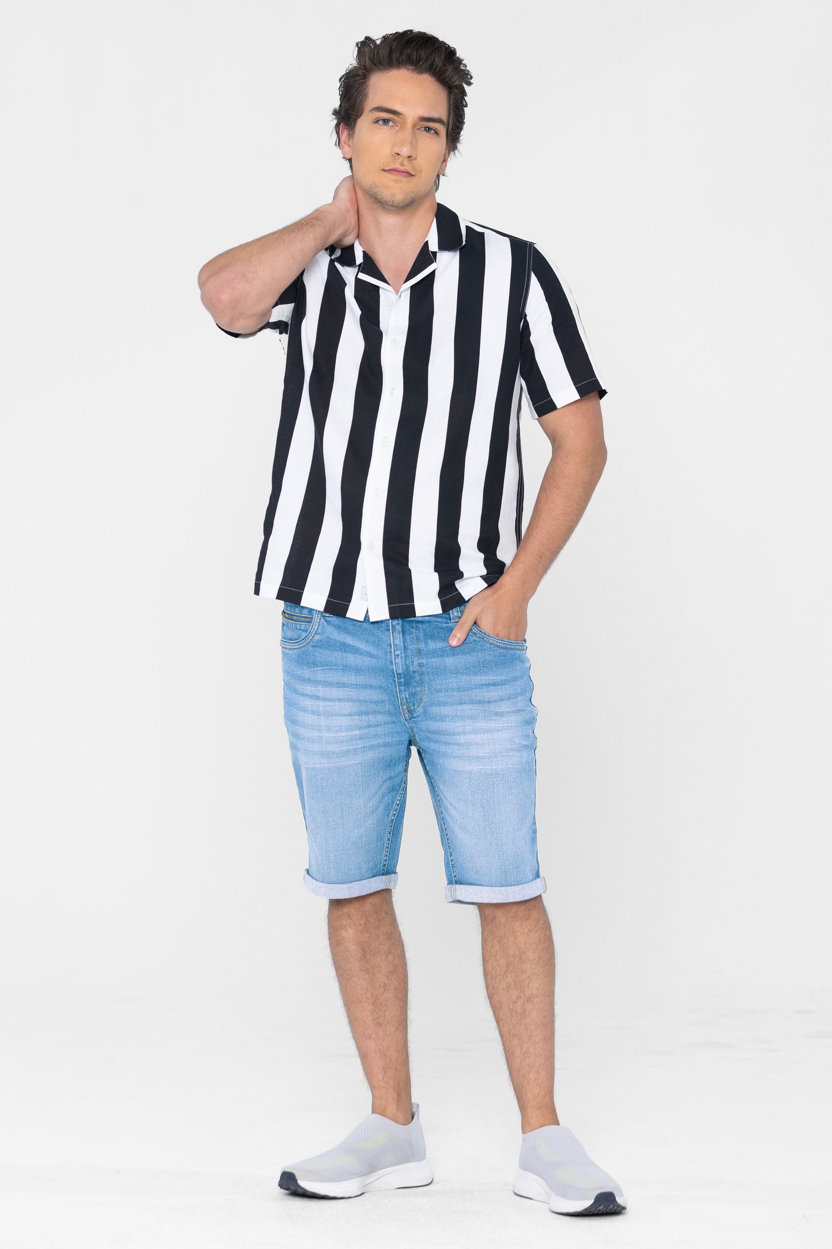 Skinny Fit Turned Denim Shorts