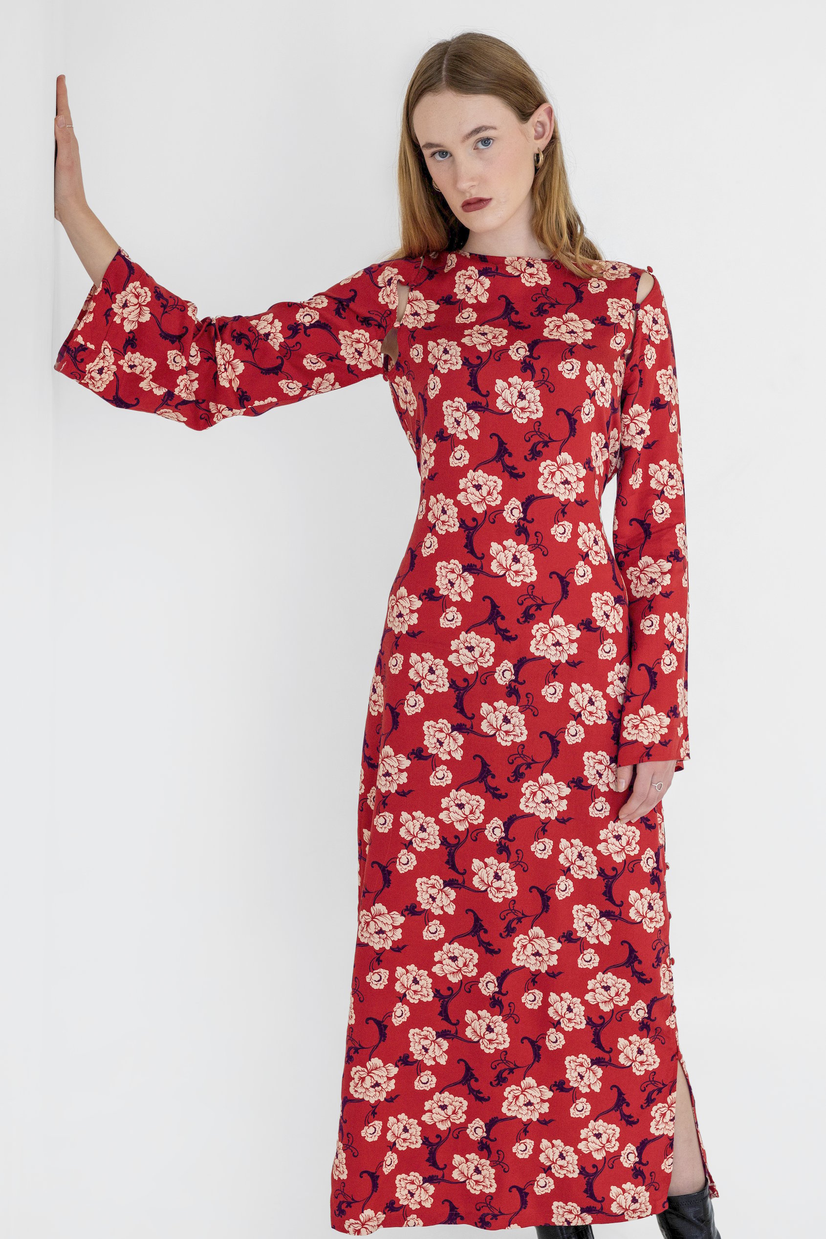Floral Elegance Maxi Dress With Removable Sleeve