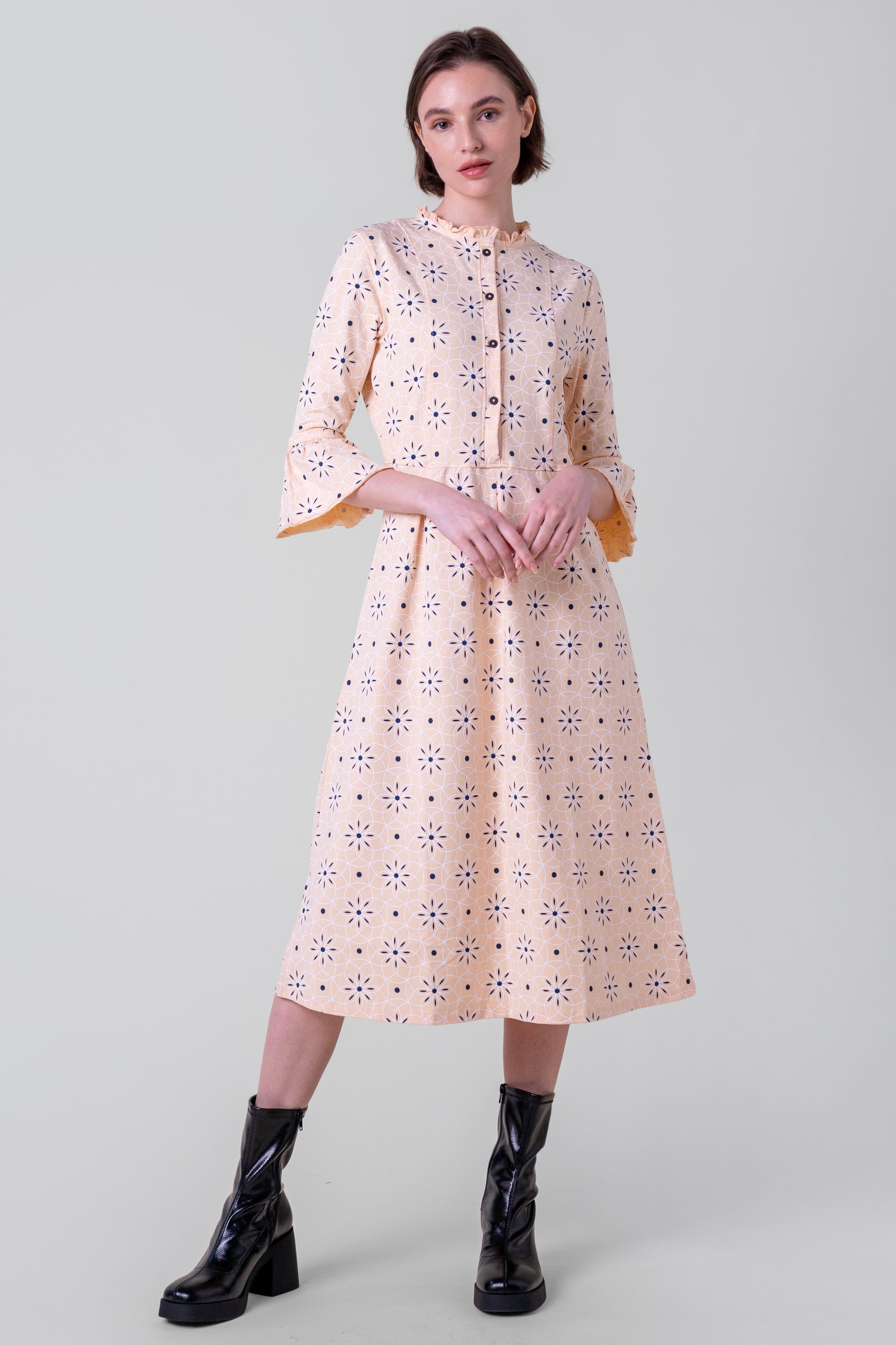 Ditsy Floral Flounce Sleeve Midi Dress