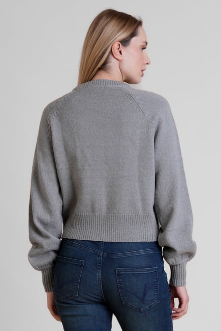 Women’s Crew Neck Knitted Cardigan