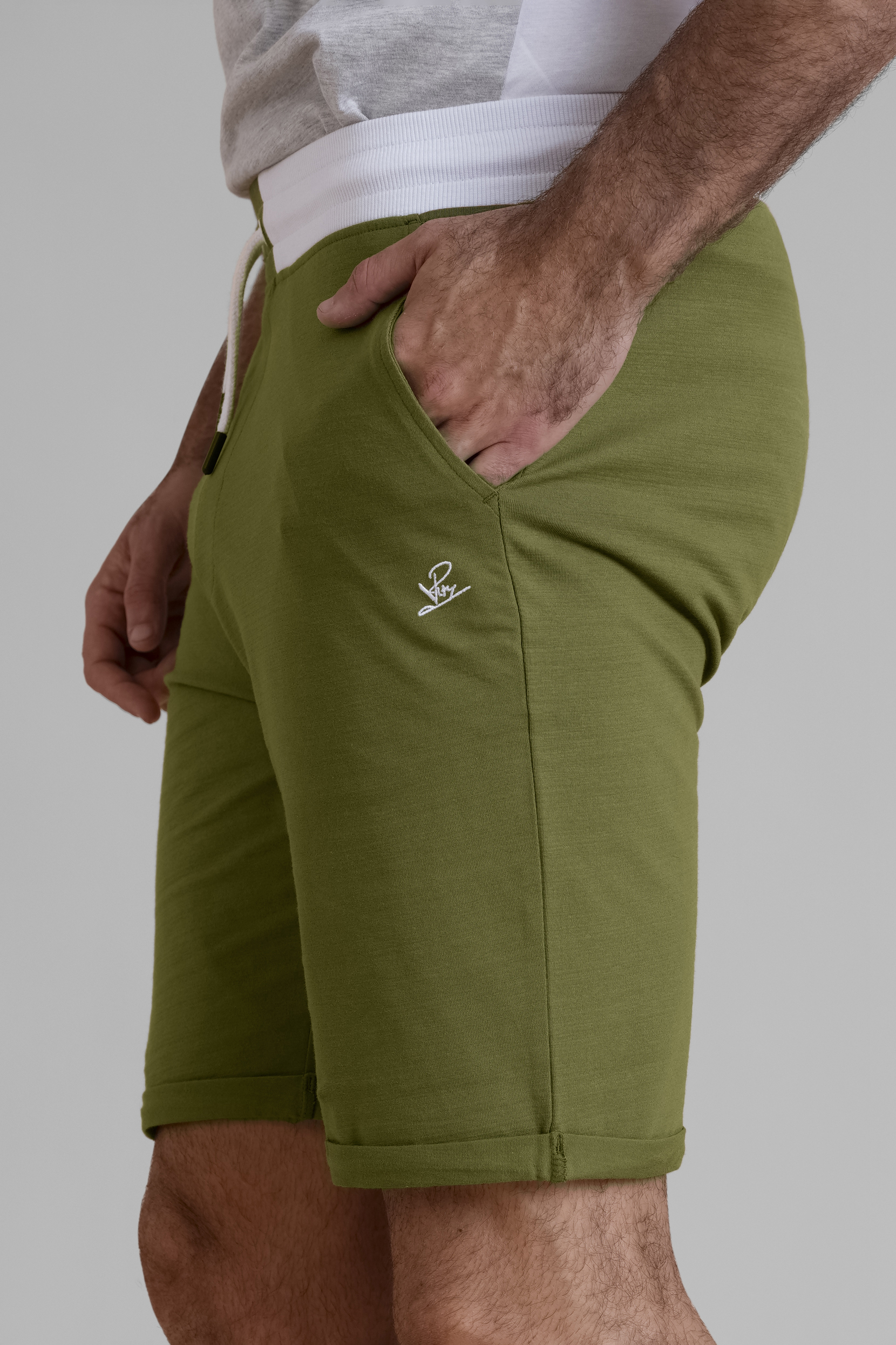 Contrast Waistband Regular Fit Shorts