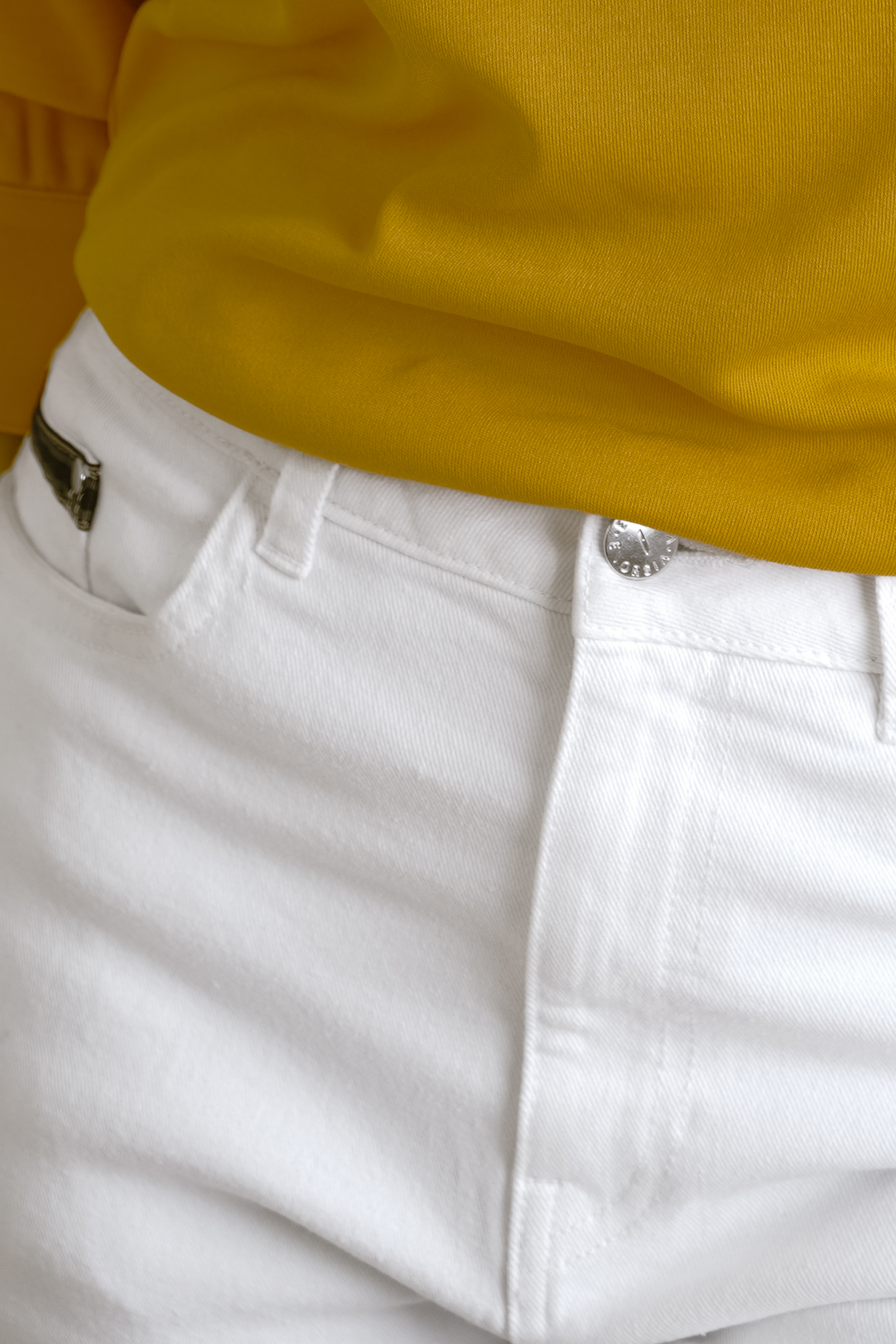 Denim Turned Hem Stretch Shorts