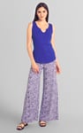 Textured Sleeveless V-neck Tank Top
