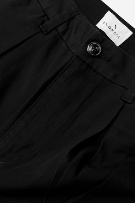 Womens Pleated Cropped Trouser