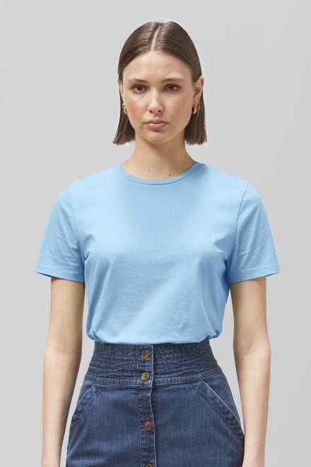Essential Crew Neck T-Shirt