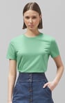Essential Crew Neck T-Shirt