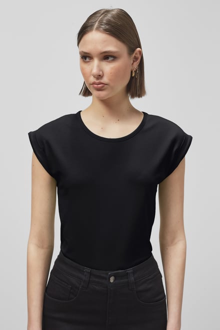 Shoulder Padded Cap-Sleeve Roll-Up T-Shirt