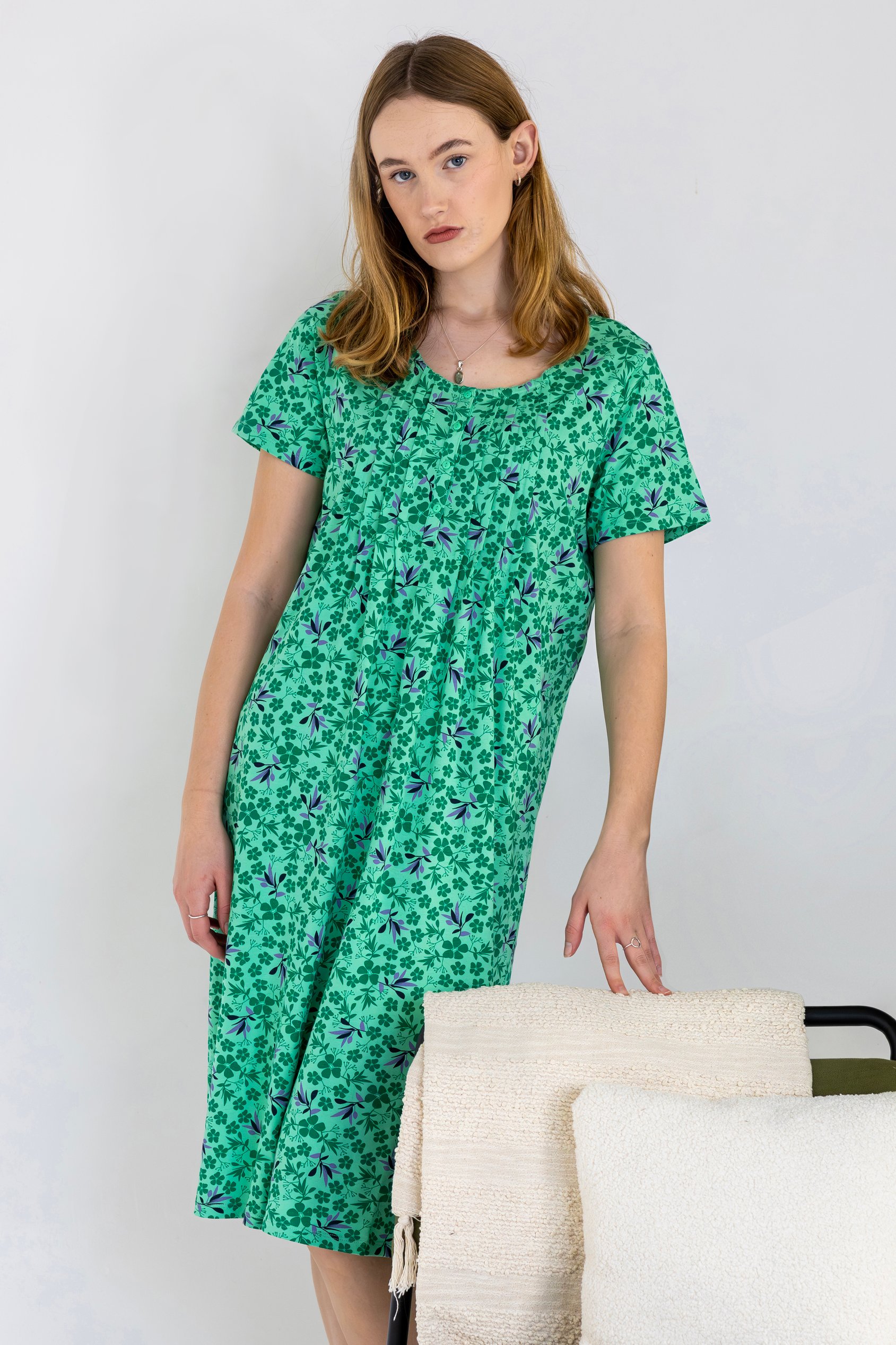 Enorsia Women's Green Pleated Details S/S Nightdress - Uk 8