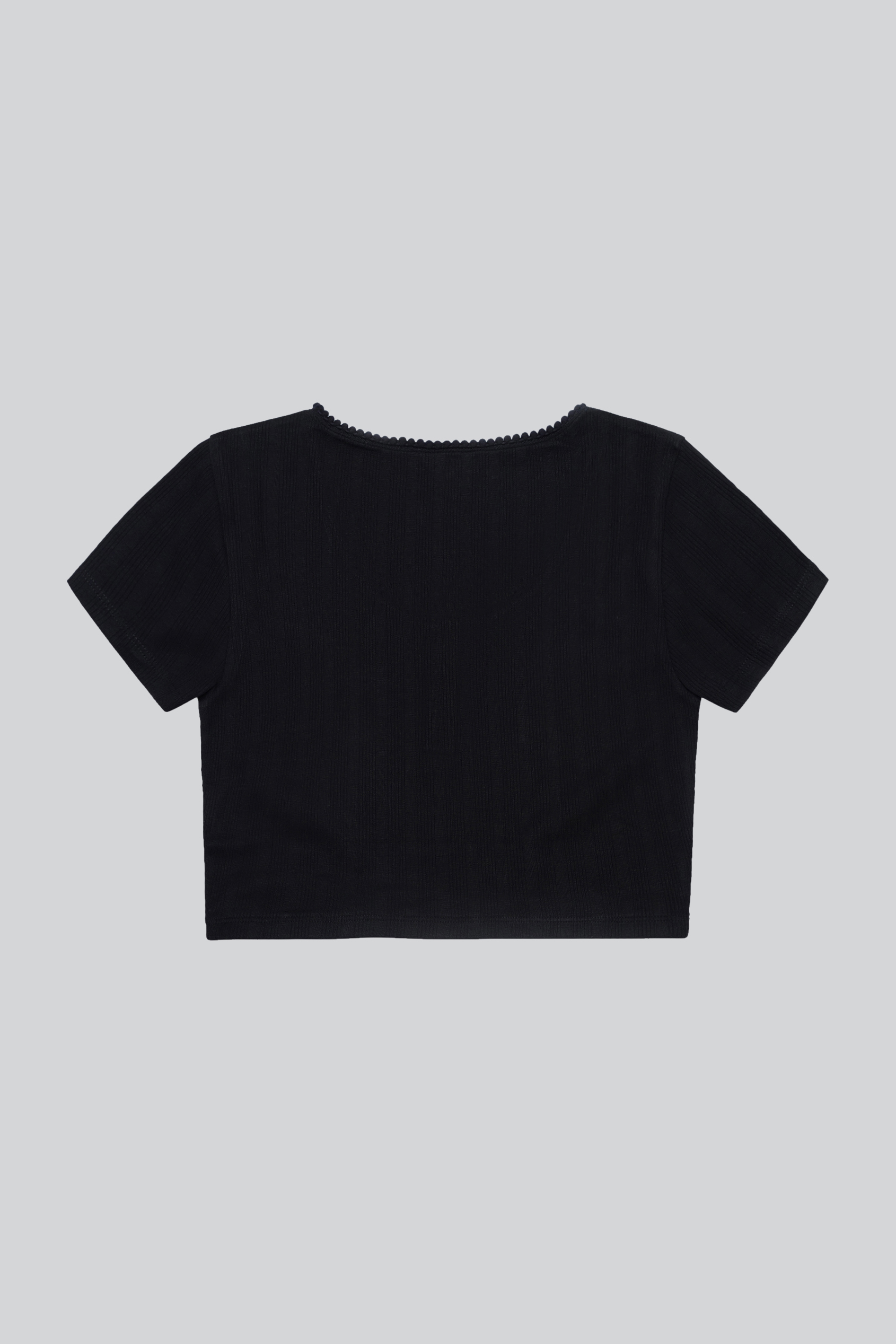 Snap Button Details Crop Tank Top
