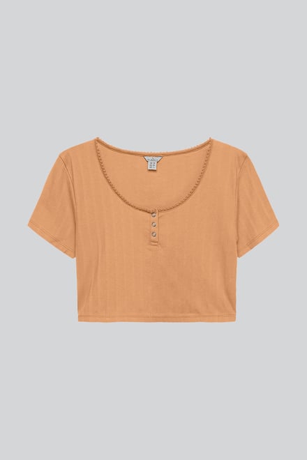 Snap Button Details Crop Tank Top