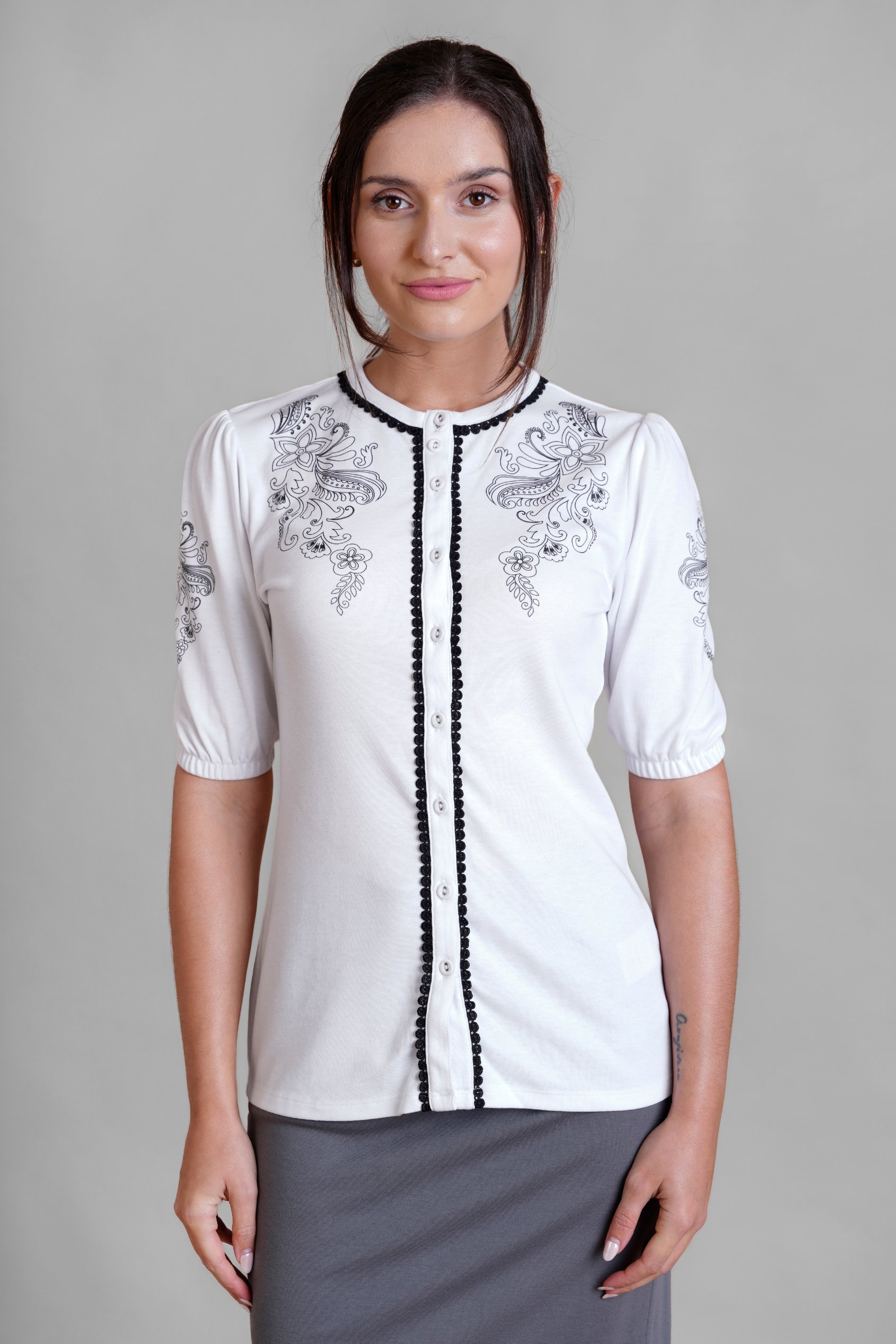 Lace Trimmed Puff Sleeve Tops