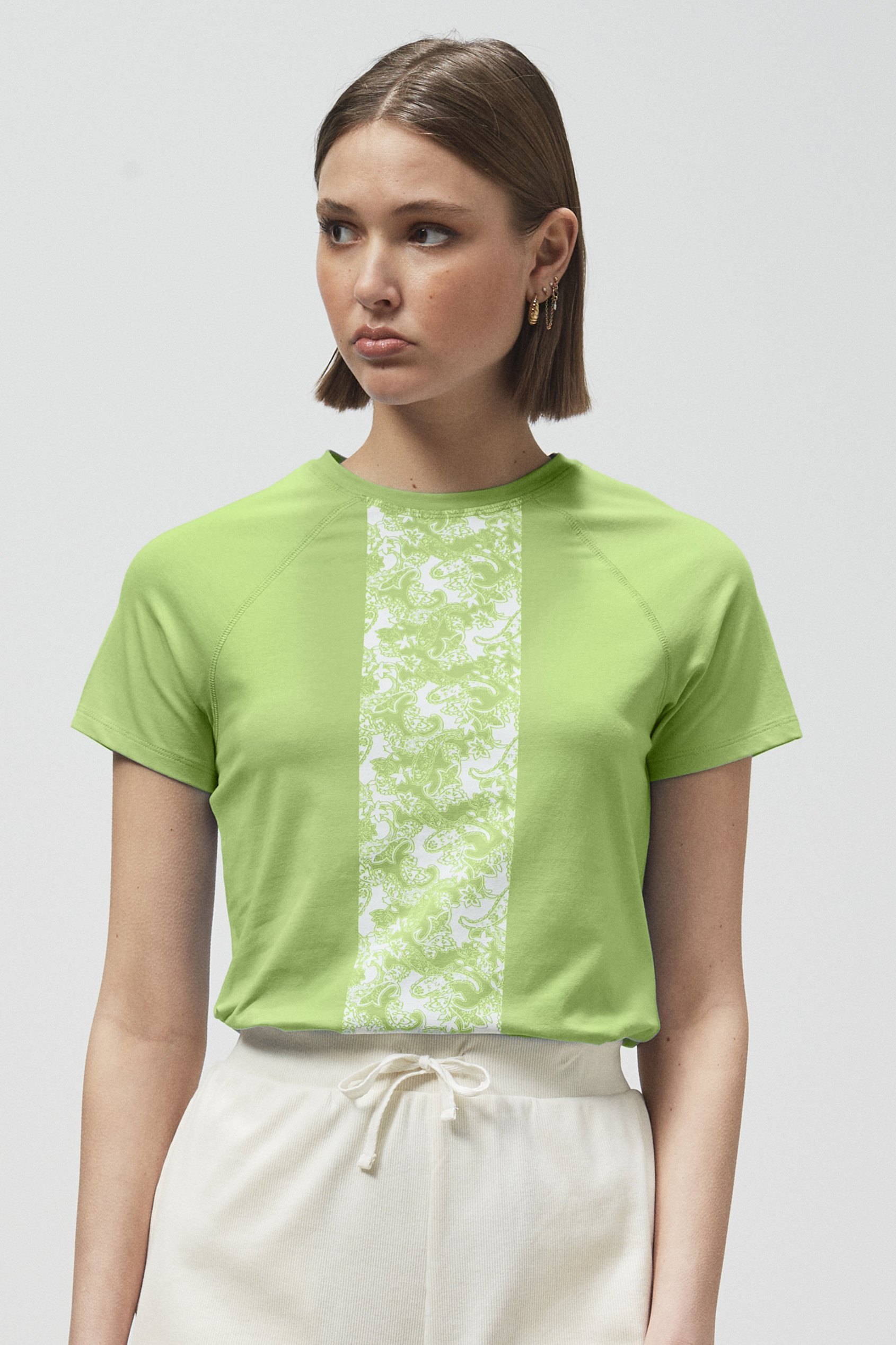 Enorsia Women's Green Patch Print Short Sleeve Raglan T-Shirts - Uk 12