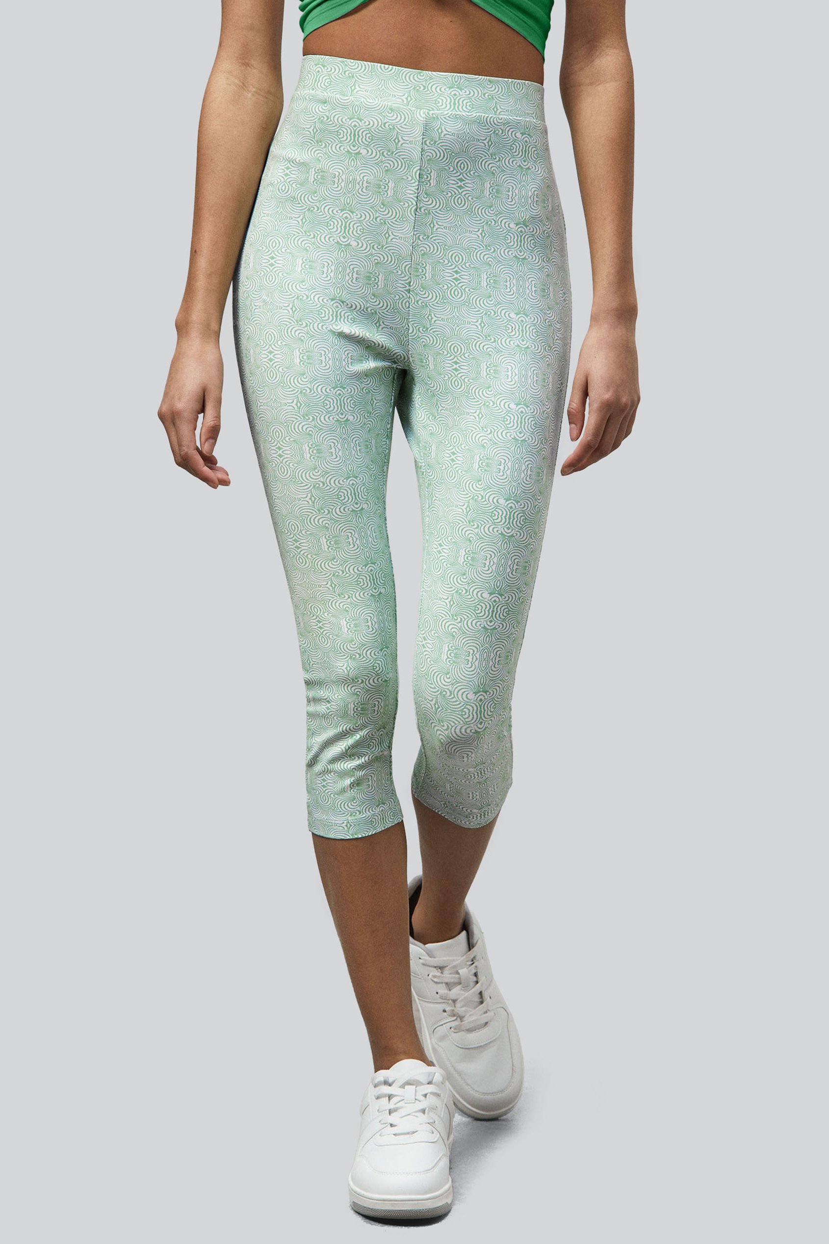 Enorsia Women's Green Bee Printed Cropped Leggings - Uk 16