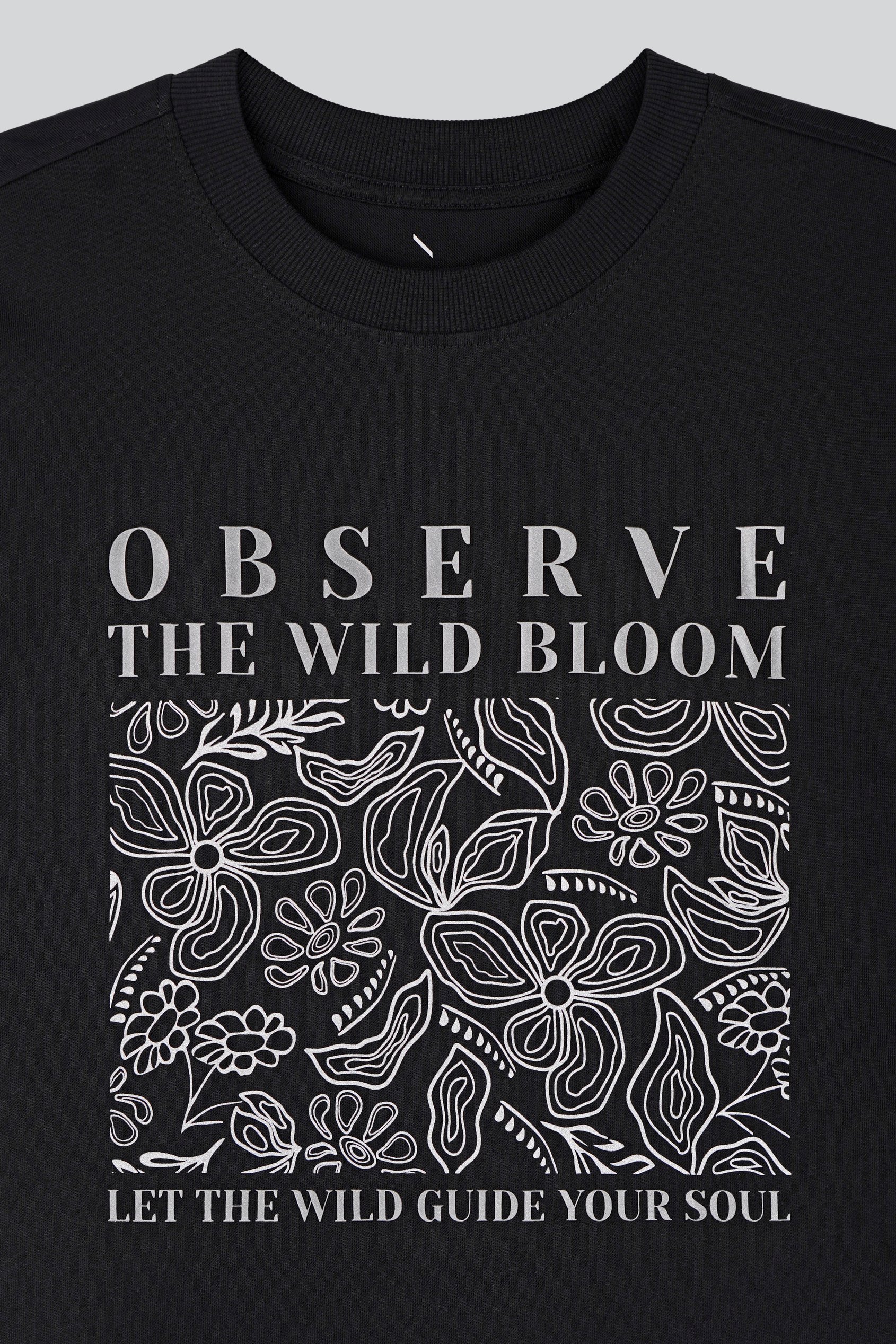 Women's Oversized Graphic T-Shirt