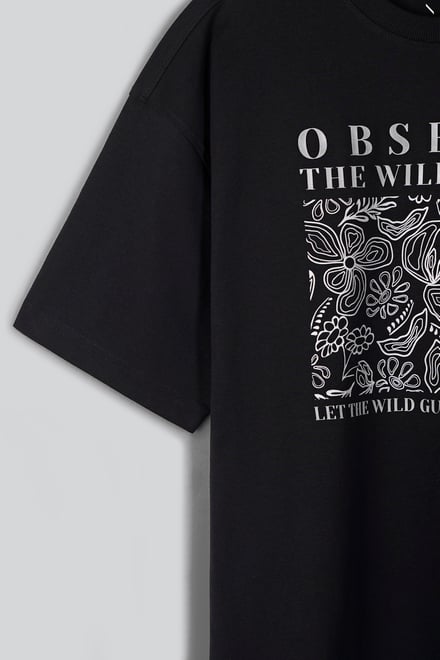 Women's Oversized Graphic T-Shirt