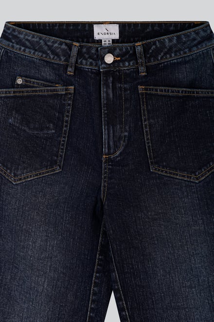 Women's Straight Fit Cropped Jeans