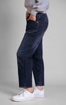 Women's Straight Fit Cropped Jeans