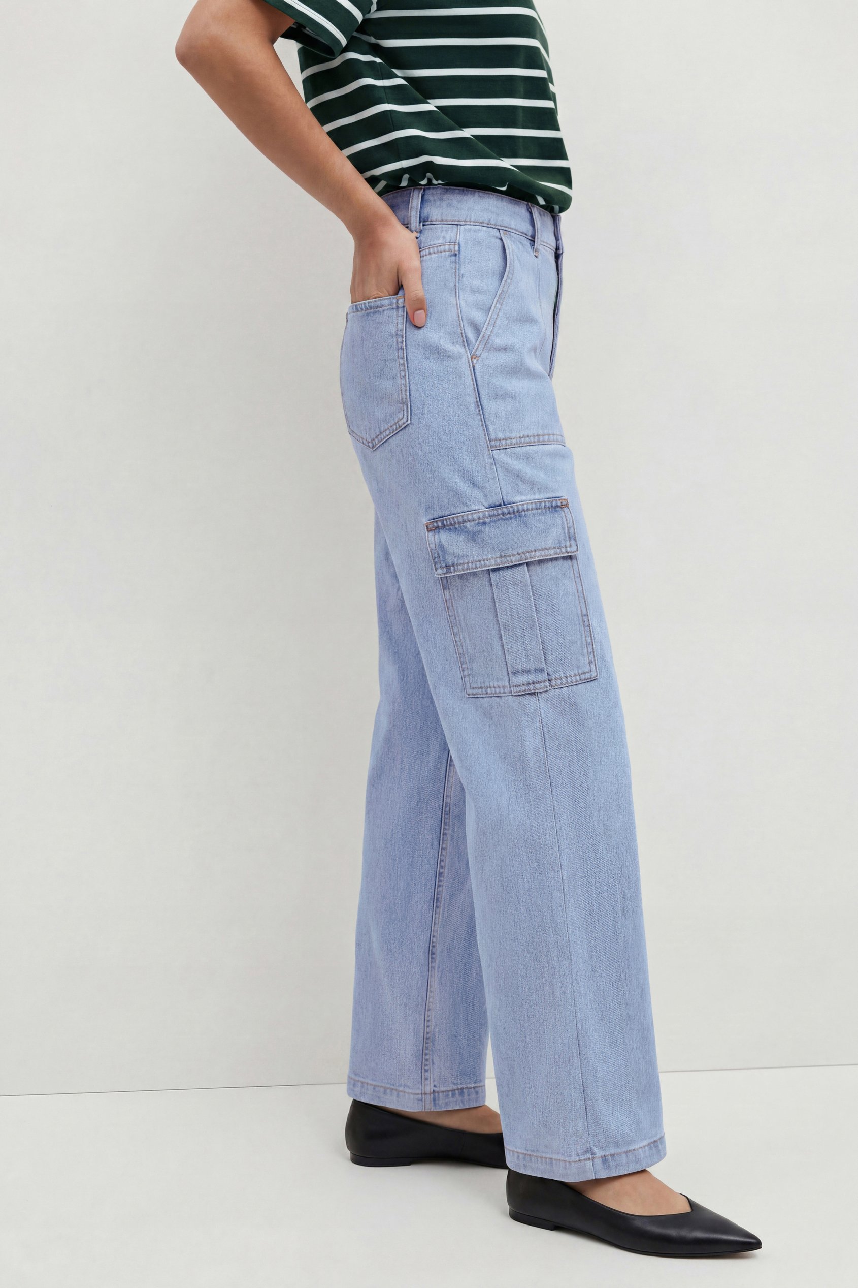 Vintage Straight Leg Cargo Jeans