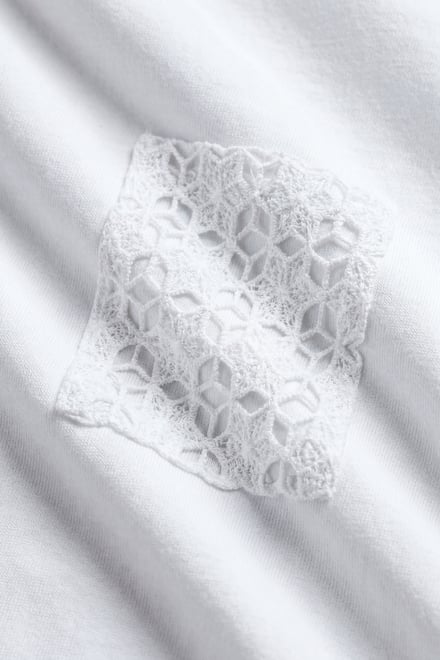 Lace Pocket V-Neck Tee