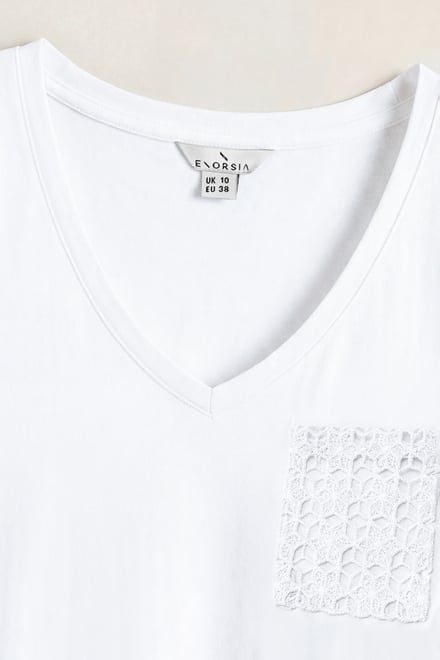 Lace Pocket V-Neck Tee