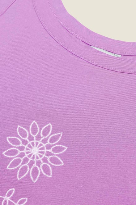 Motif Embroidered Tank Top