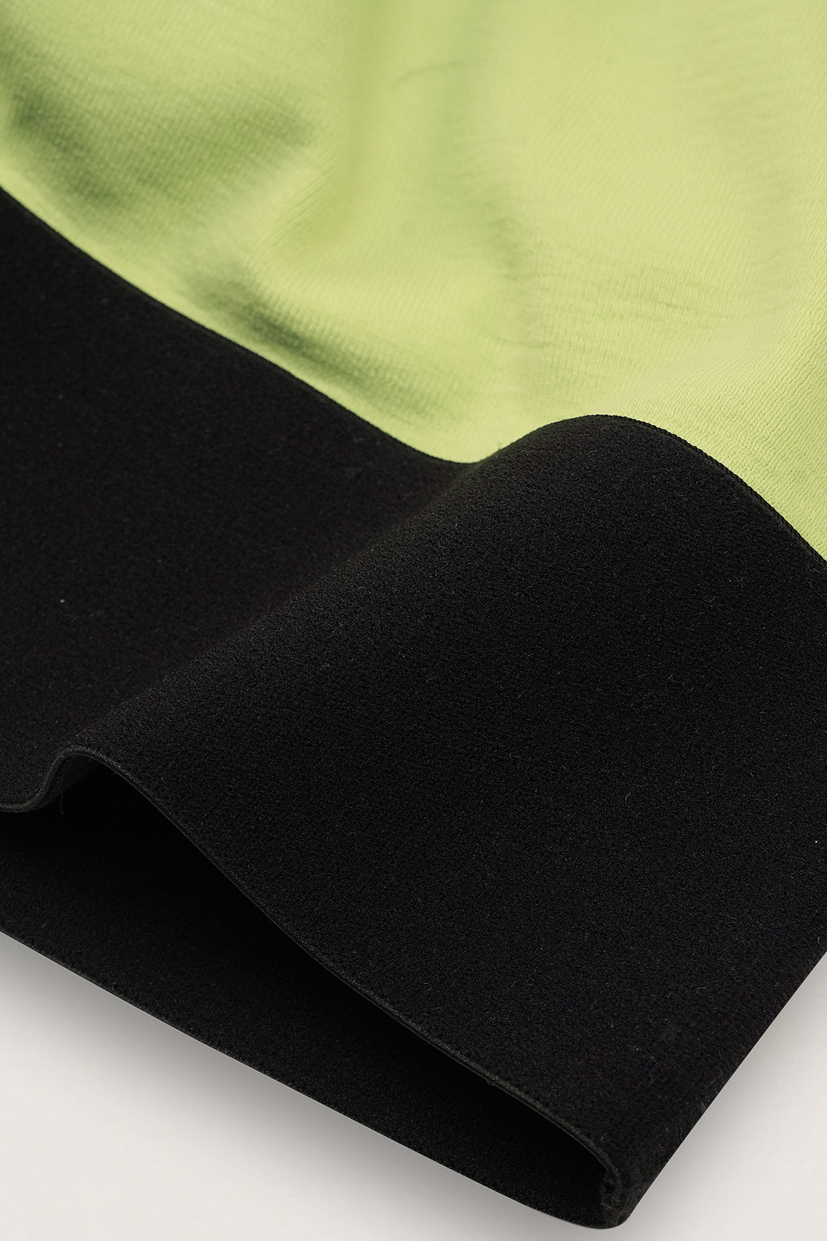 Y Back Body Fitted Cropped Vest