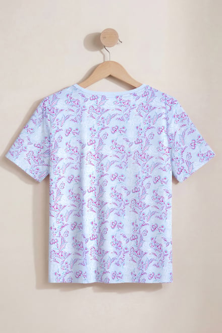 Crayon Leaf Printed T-Shirt