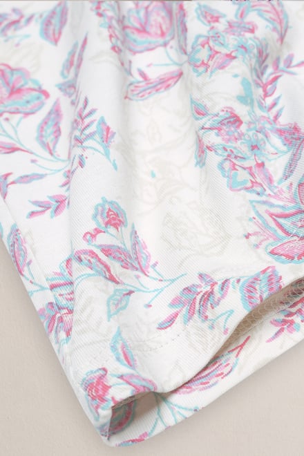 Crayon Leaf Printed T-Shirt