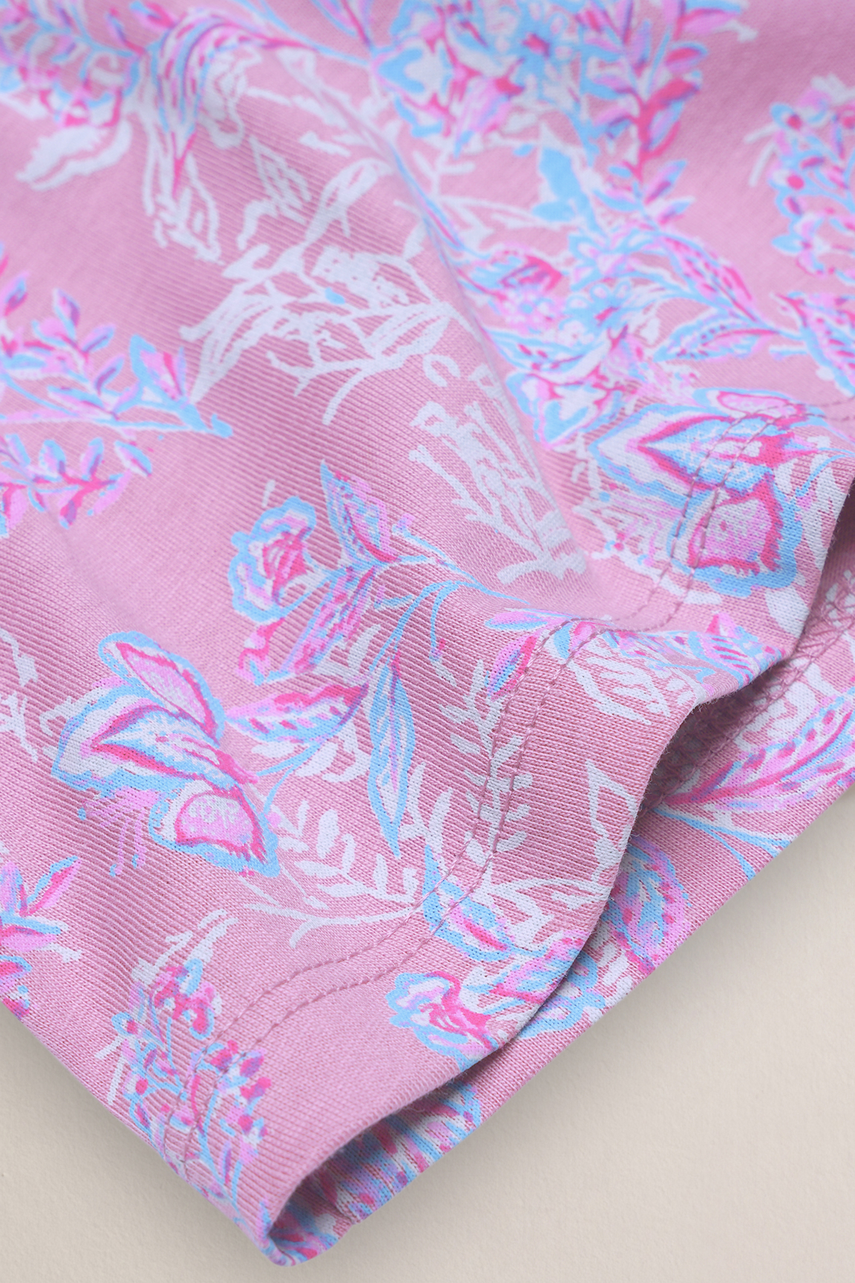 Crayon Leaf Printed T-Shirt
