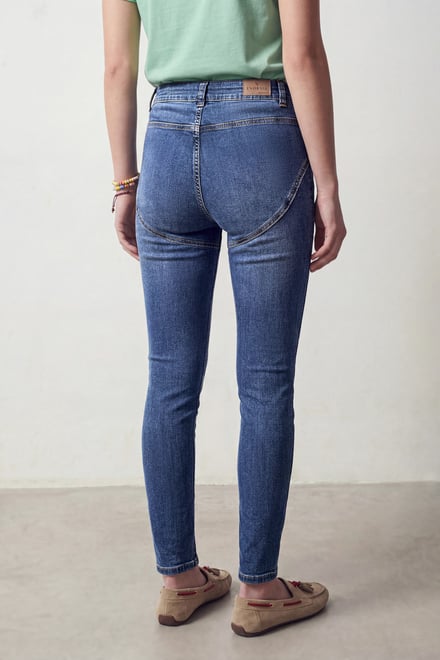 Mid Waist Skinny Jeans